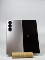 Samsung Galaxy ZFold6 Szürke 256GB (Használt)